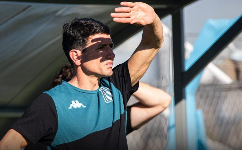 Los titulares que repetirá Chirola Romero en Racing tras su primer interinato
