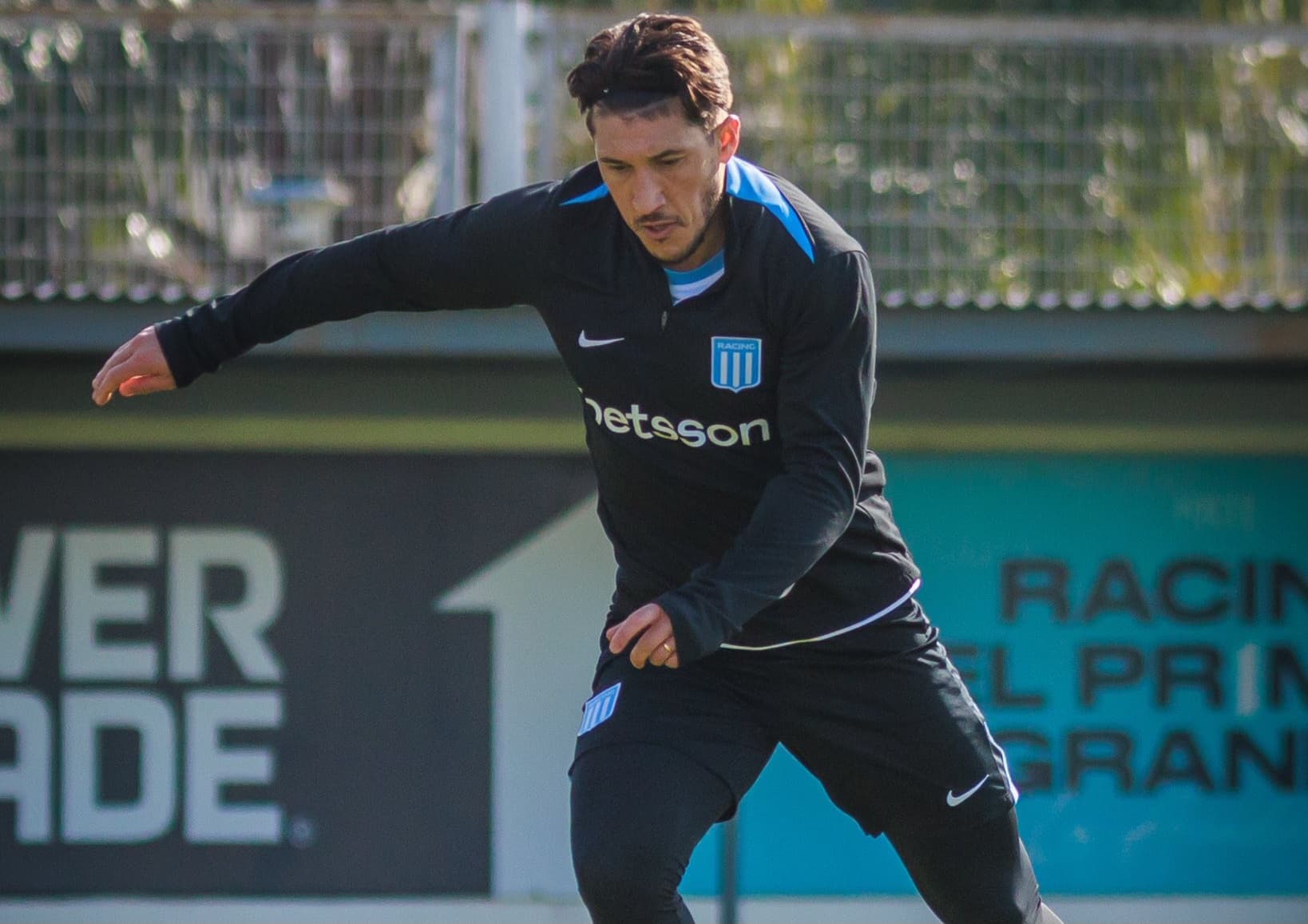 Racing confirmó una determinación con Espino tras su gesto
