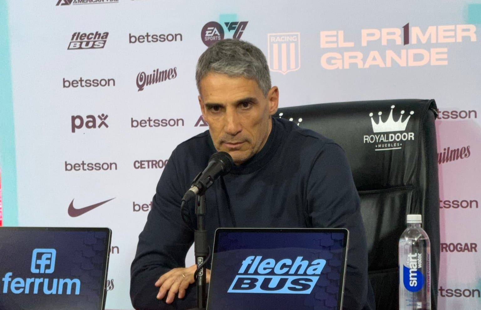Racing con Sarmiento: ¿y ahora quien juega de 4?