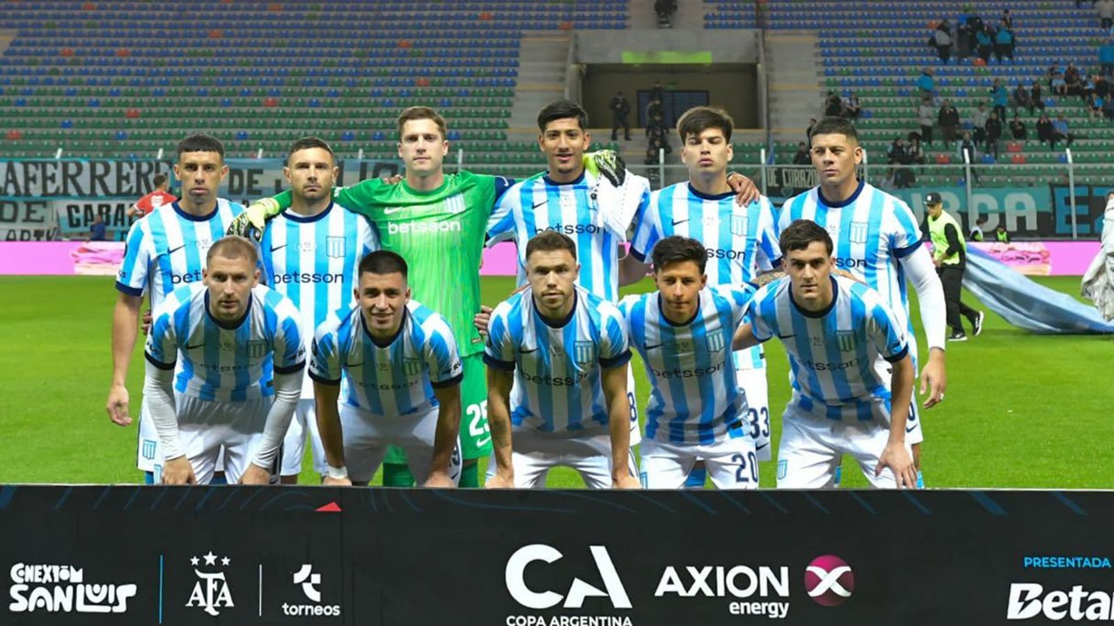 No juega en Racing desde la Copa Argentina y bajó a la Reserva