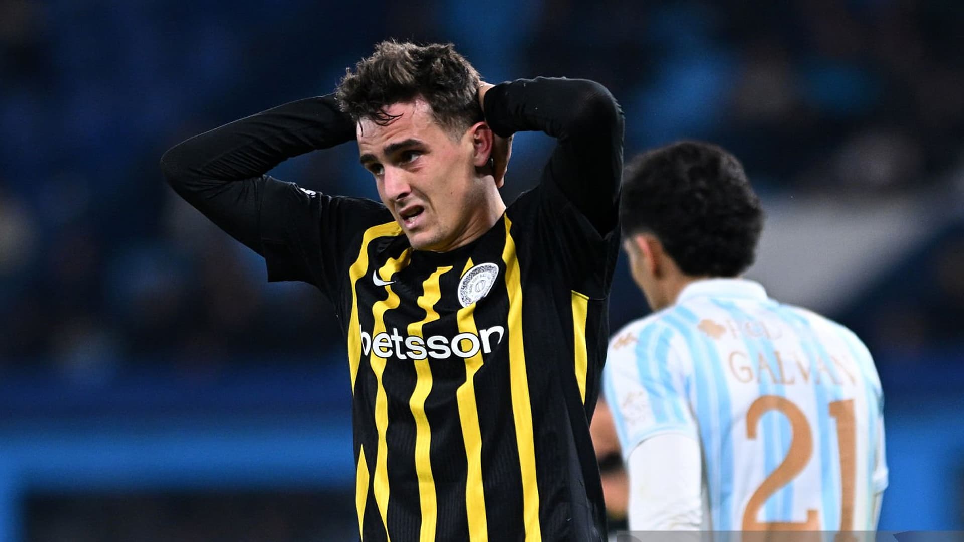 Cannavo se retiró lesionado en Huracán – Racing: ¿Qué tiene?