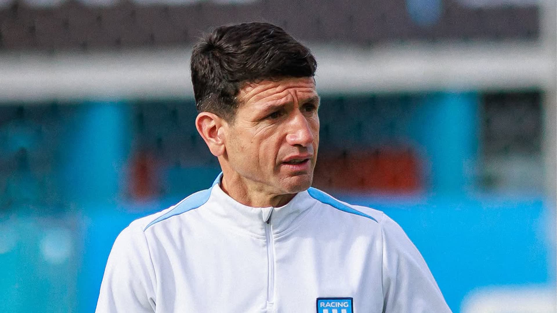 La duda que tiene Chirola Romero para definir la formación de Racing