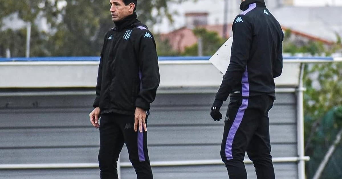 La sorpresa de Chirola Romero en su primera formación de práctica en Racing